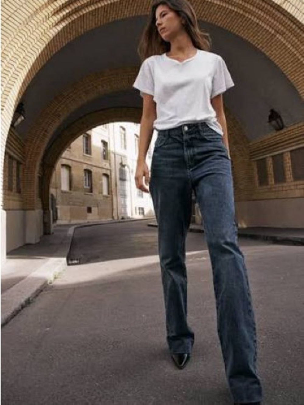 Zara high-waisted straight leg jeans